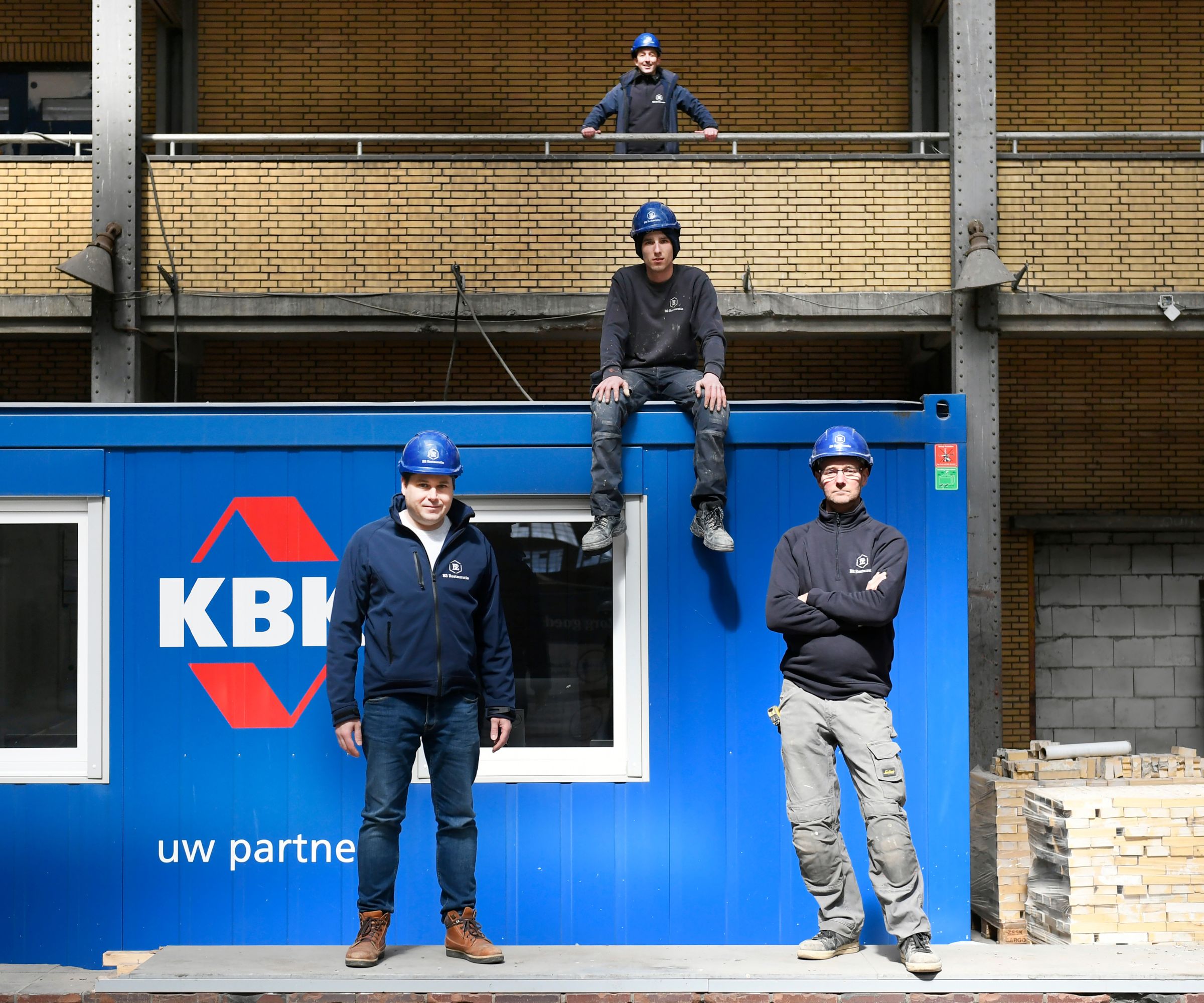 Team B2 Restauratie met keet KBK bouwgroep