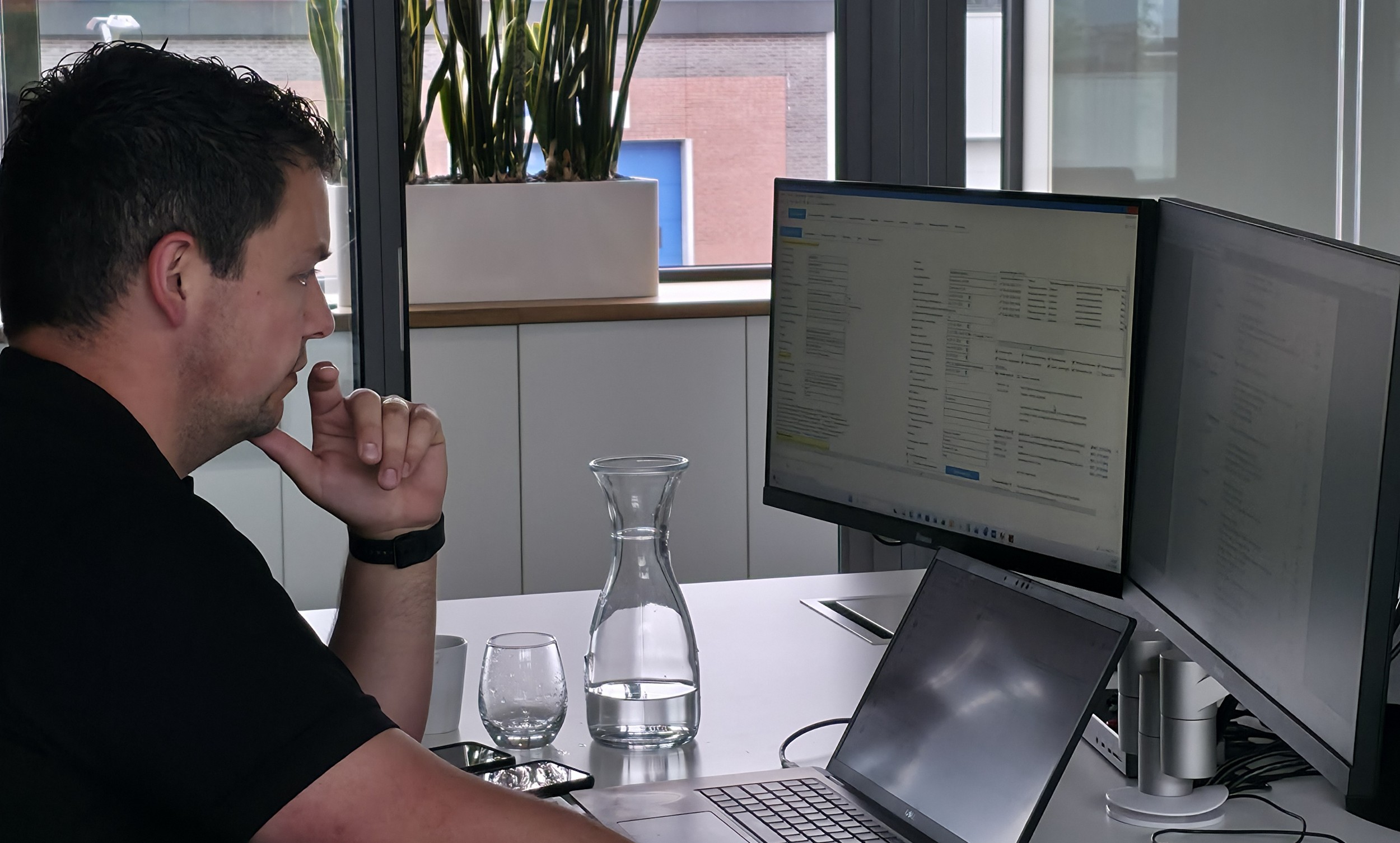Casper kwakman aan het werk