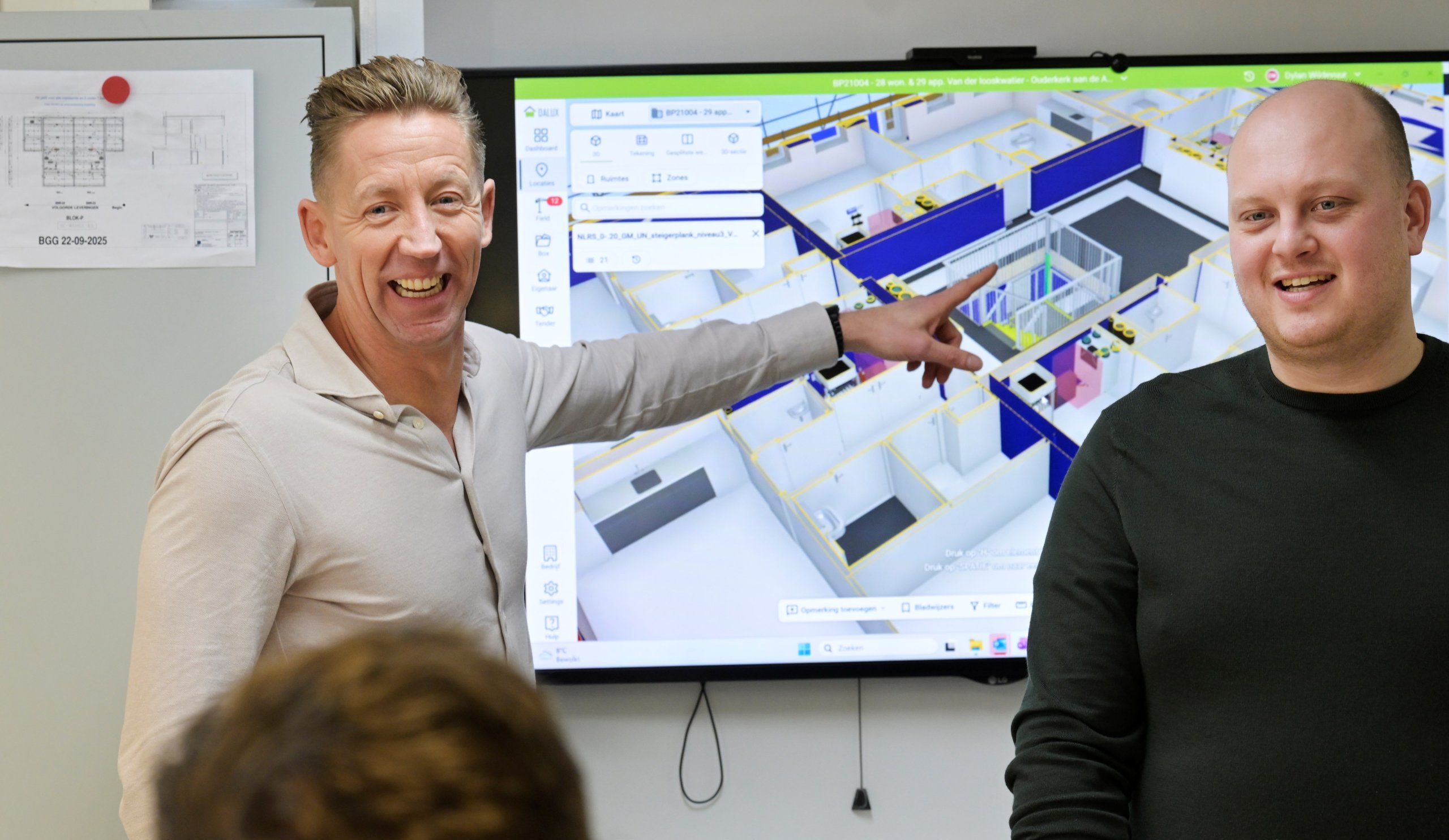 Bas tijdens een van de werkoverleggen van zijn project